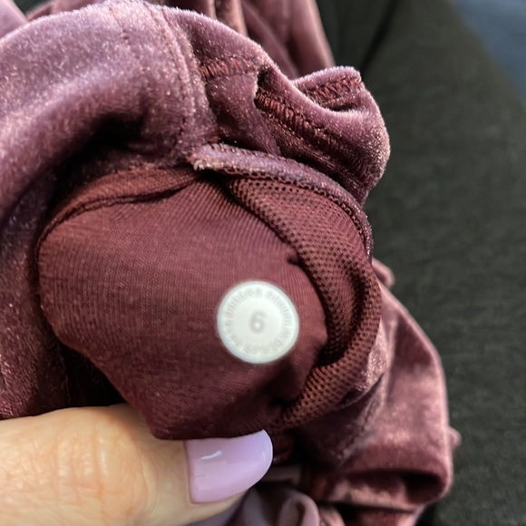 Lululemon velvet wunder Unders - Picture 2 of 3